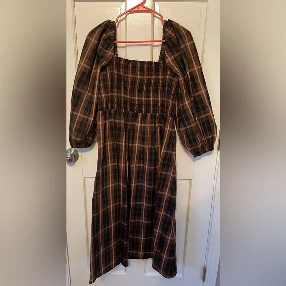 J.Crew Smocked Puff-sleeve Dress in Friday Plaid - Picture 4 of 7